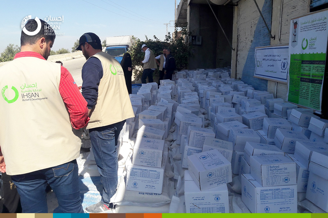 Distribution of food baskets in Jisr ِAl-Shughour area