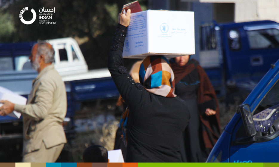 (English) IhsanRD team delivers food aid to 4,600 families in Jisr al-Shughour